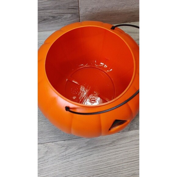 Halloween Pumpkin Blow Mold - Trick or Treat Bucket VTG General Foam Plastic USA - Picture 7 of 9